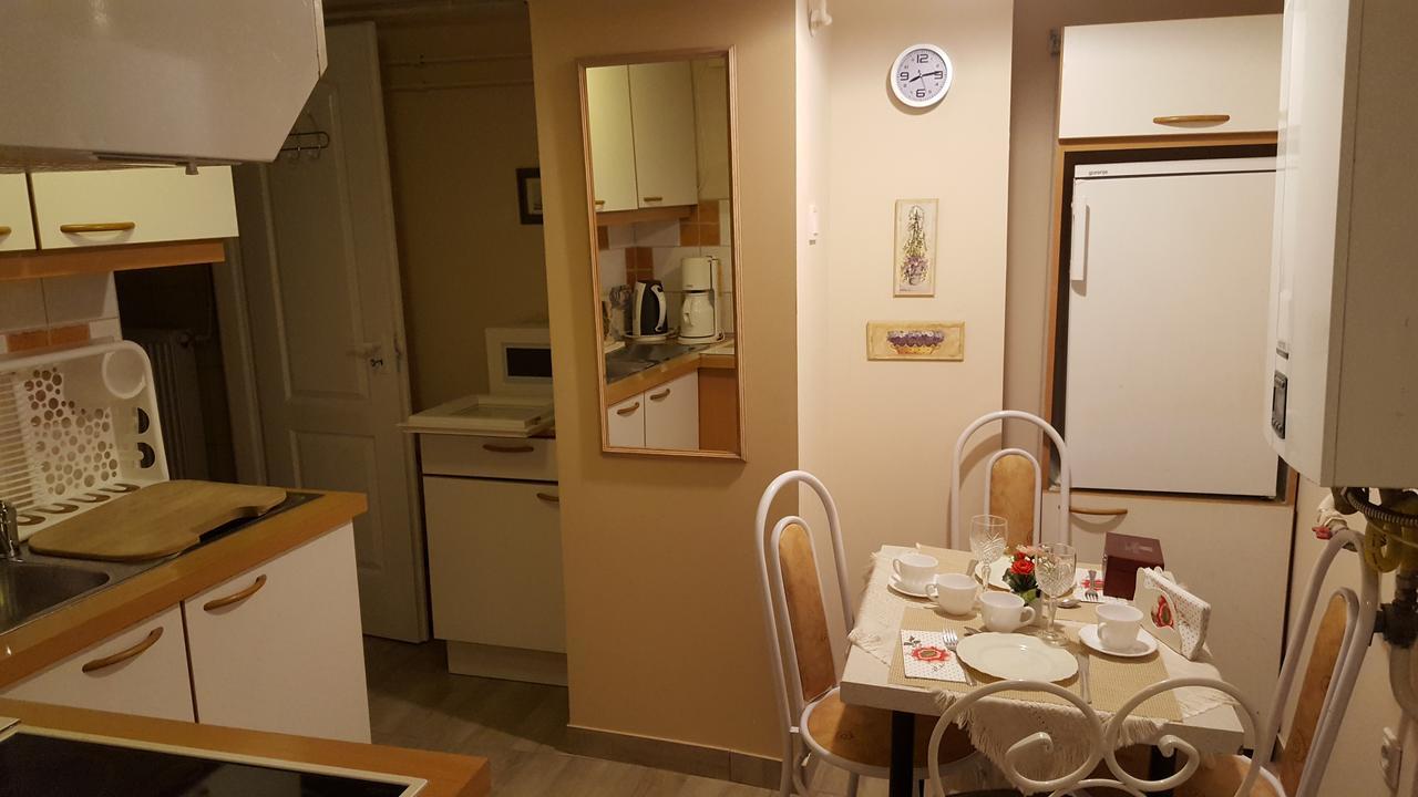 Hangulat Vendeghaz Apartmanok Orosháza Exterior photo