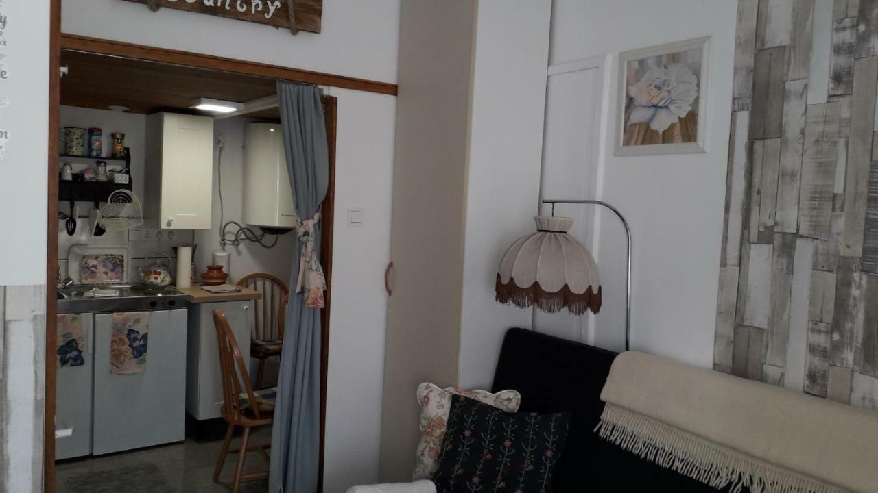 Hangulat Vendeghaz Apartmanok Orosháza Exterior photo