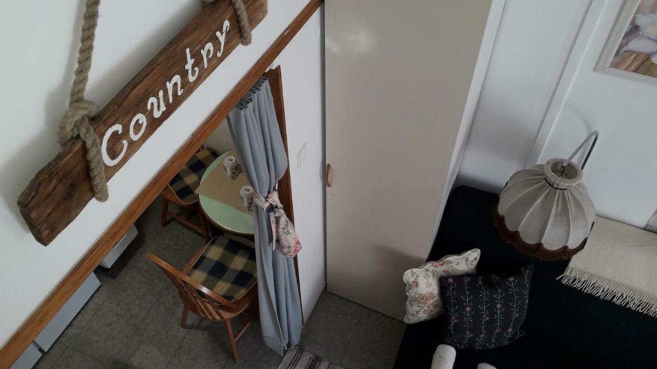 Hangulat Vendeghaz Apartmanok Orosháza Exterior photo